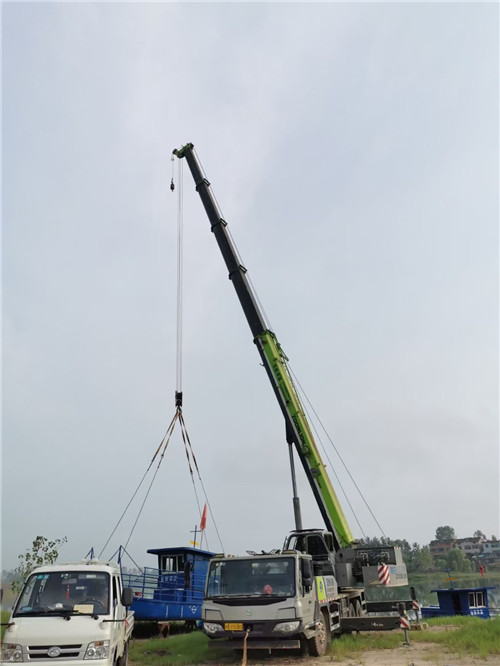 容城县桥梁建设吊装案例